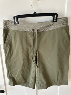 Olive Green Pull-On Shorts with Heather Waistband